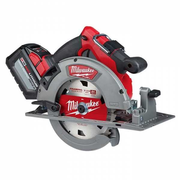 Milwaukee M18 FUEL 18 Volt Lithium-Ion Brushless Cordless 7-1/4 in. Circular Saw Kit