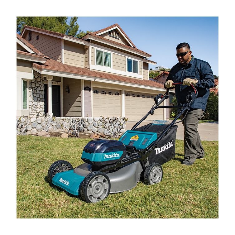 Makita 40V max XGT Brushless Cordless 21" Self-Propelled Lawn Mower - 5.0Ah x2 Kit