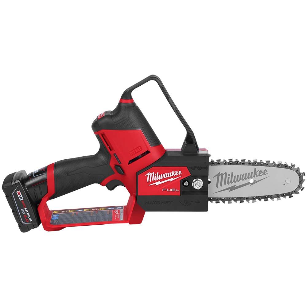 Milwaukee M12 FUEL HATCHET 6" Pruning Saw - Kit