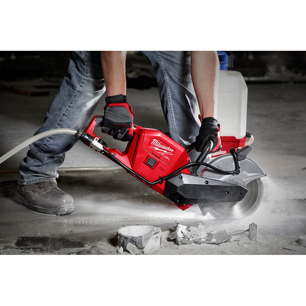 Milwaukee M18 FUEL 18 Volt Lithium-Ion Brushless Cordless 9 in. Cut-Off Saw with ONE-KEY - Tool Only