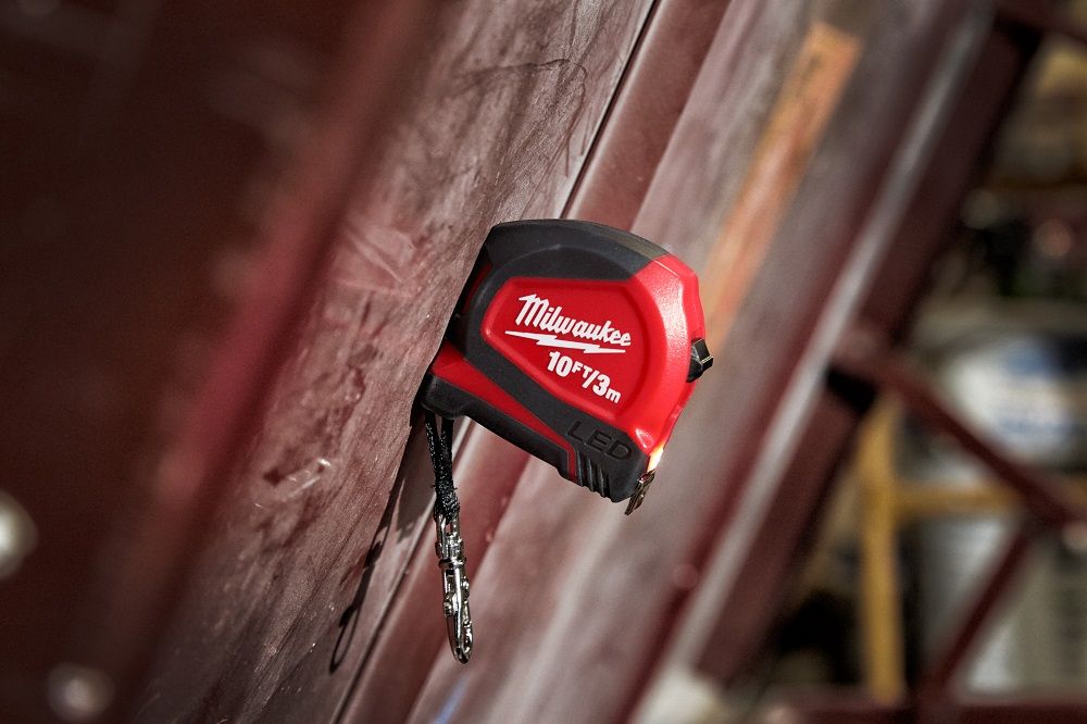 Milwaukee 10 ft./3M Keychain Tape with LED Light