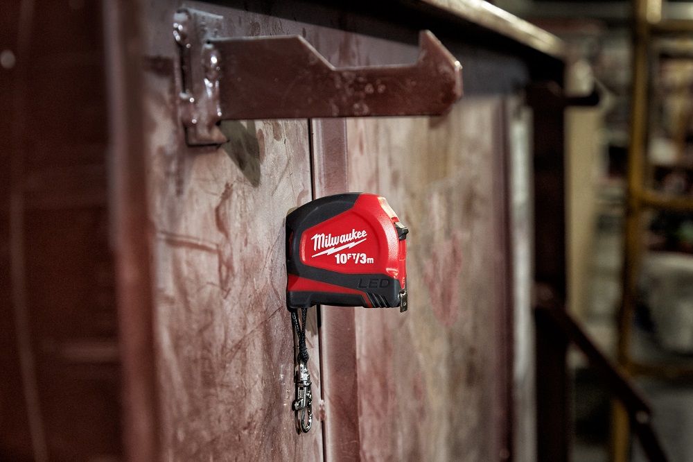 Milwaukee 10 ft./3M Keychain Tape with LED Light