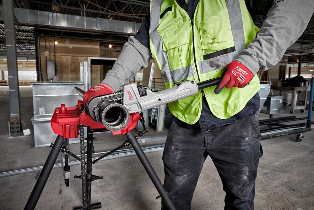 Milwaukee CHEATER Aluminum Adaptable Pipe Wrench
