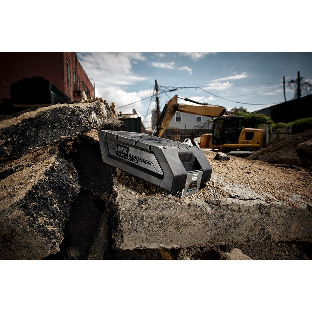 Milwaukee MX FUEL Lithium-Ion REDLITHIUM XC406 Battery Pack