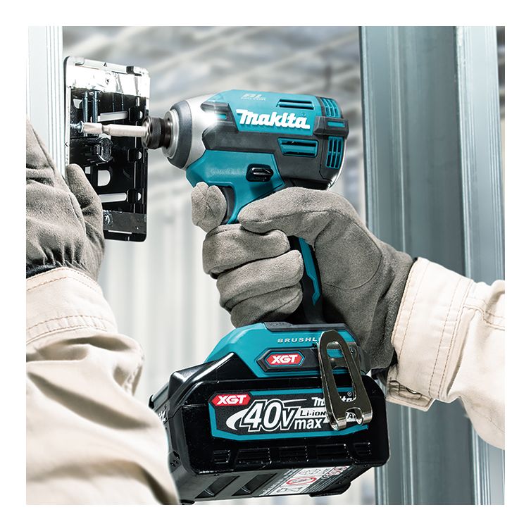 Makita 40V max XGT Brushless Cordless 1/4" Impact Driver w/XPT (Tool Only)