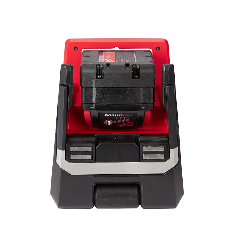 Milwaukee M18 18 Volt Lithium-Ion Cordless Rover Mounting Flood Light - Tool Only