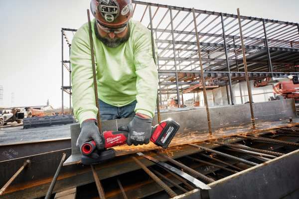 Milwaukee M18 FUEL 4-1/2" / 5" Braking Grinder w/ ONE-KEY Paddle Switch, No Lock - Tool Only