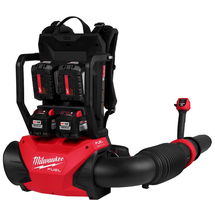 Milwaukee M18 FUEL Dual Battery Backpack Blower Kit