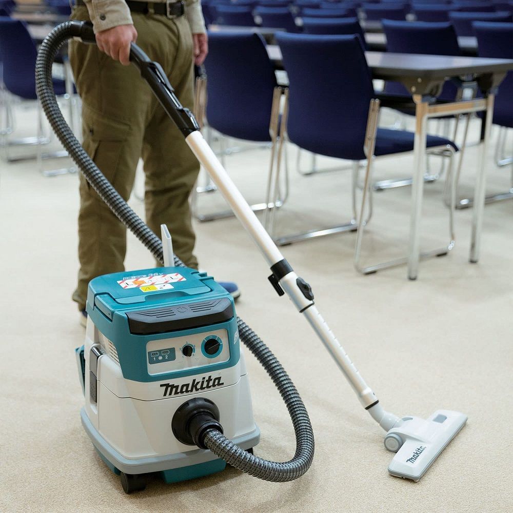 Makita 36V Cordless Vacuum Cleaner