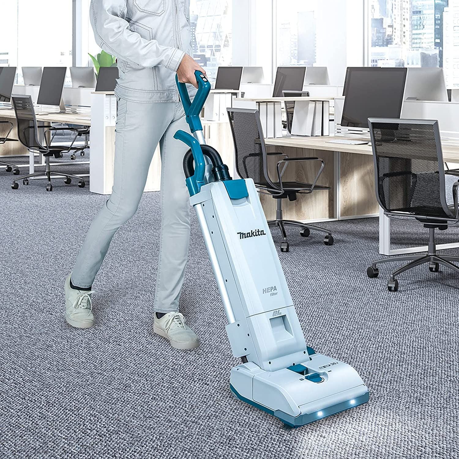 Makita 18V X2 (36V) LXT 5.0L 12” Upright Vacuum Cleaner - Tool Only