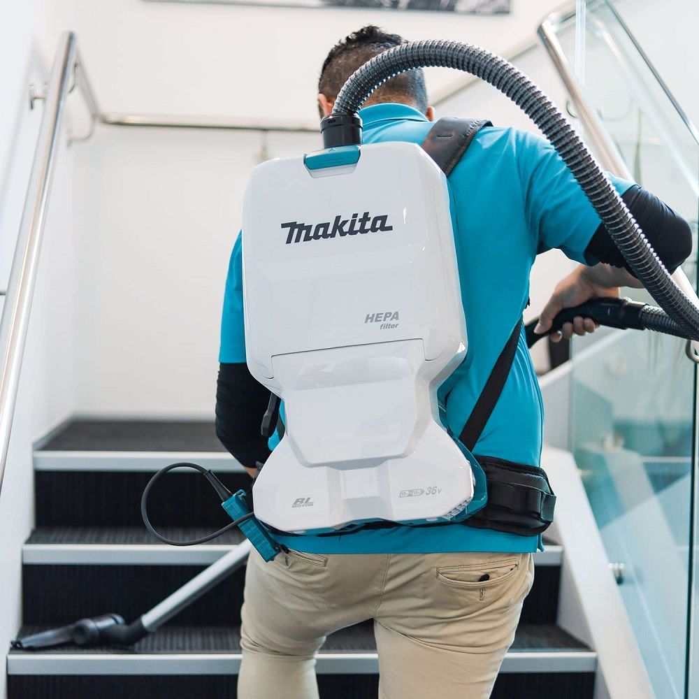 Makita 18Vx2 LXT Brushless 6.0L Backpack Cleaner - Tool Only