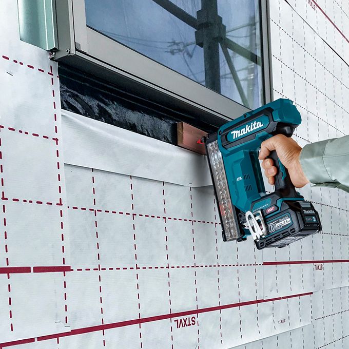 Makita 40V MAX XGT Li-Ion Brushless 18ga 1-5/8" Brad Nailer (Tool Only)