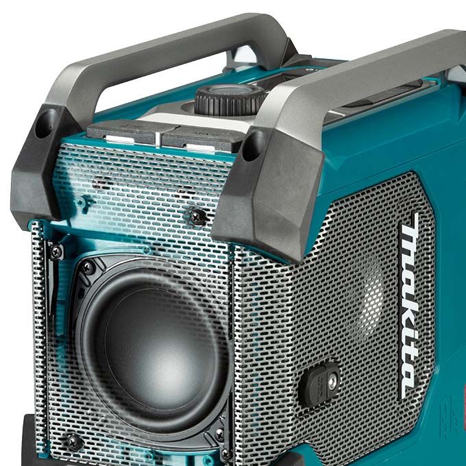 Makita 40V MAX XGT Cordless or Electric Jobsite Radio with Bluetooth (Tool Only)