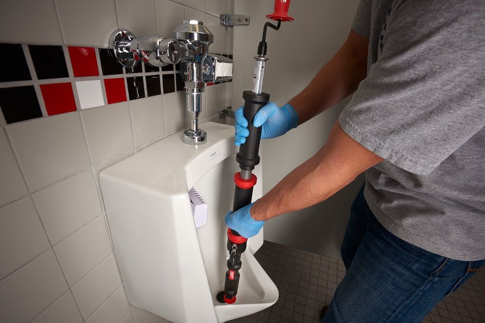 Milwaukee TRAPSNAKE 4 ft. Urinal Auger