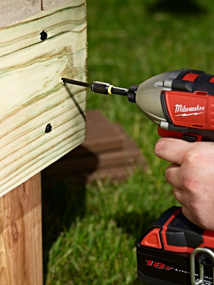 Milwaukee SHOCKWAVE 1-7/8 in. Magnetic Nut Driver 5/16 in.
